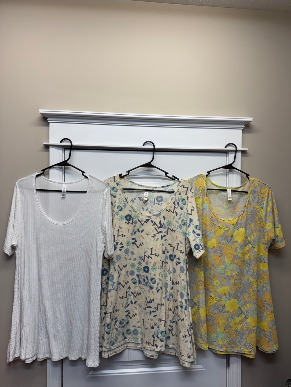 Lot of 3 LuLaRoe Perfect T size L.